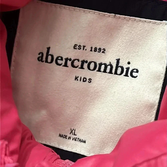 Abercrombie & Fitch Kids Girls Pink Down Puffer Vest Jacket - Picture 5 of 5